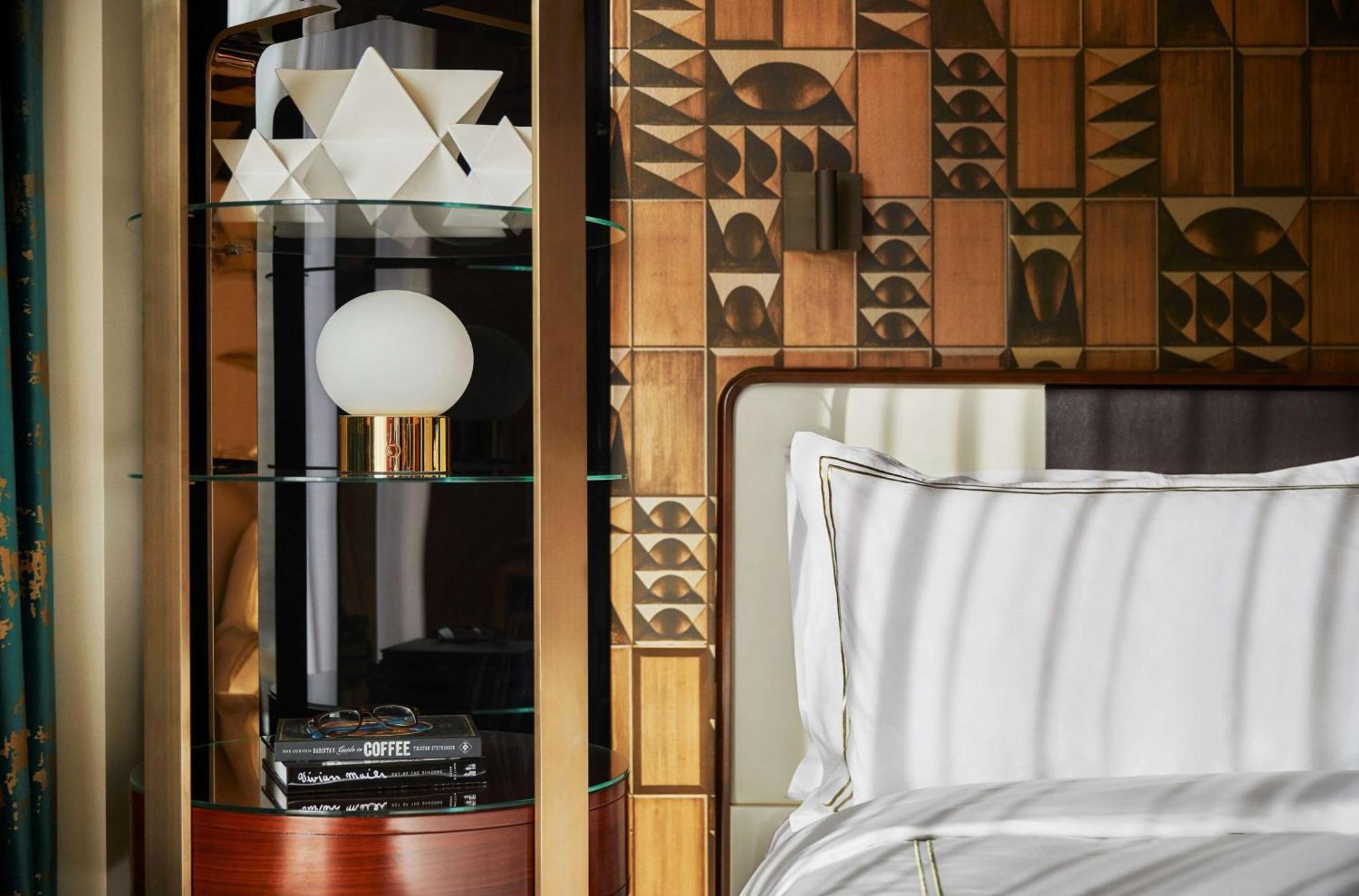 Grand Zimmer mit Kingsize-Bett